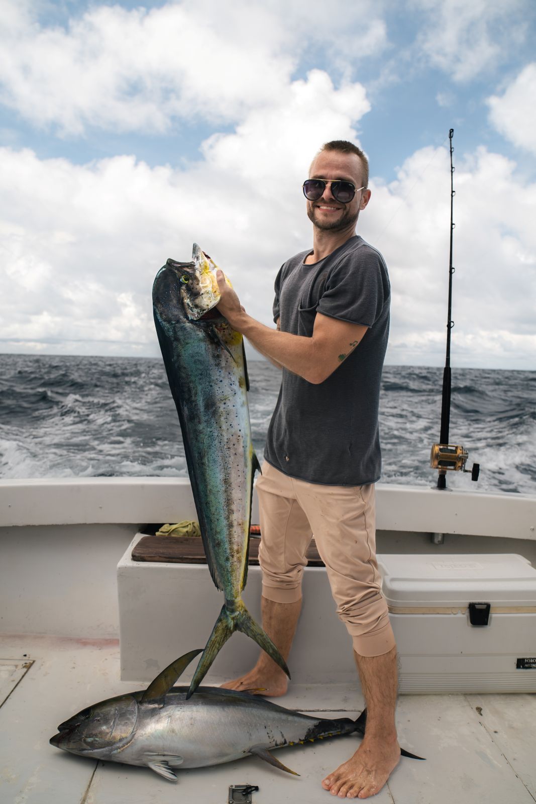 Sport fishing boat charter